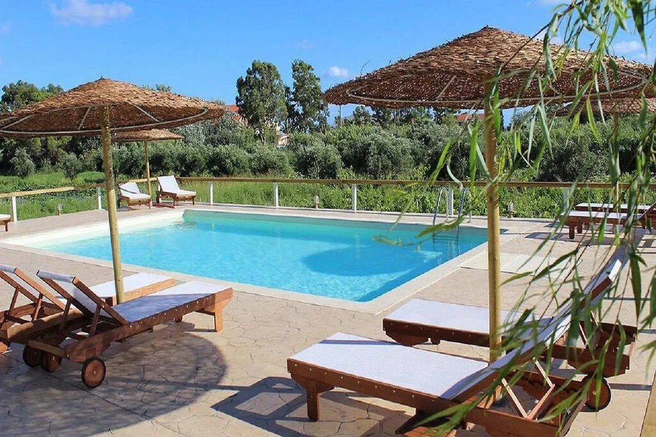 Aggelina S Apartments Xi Beach